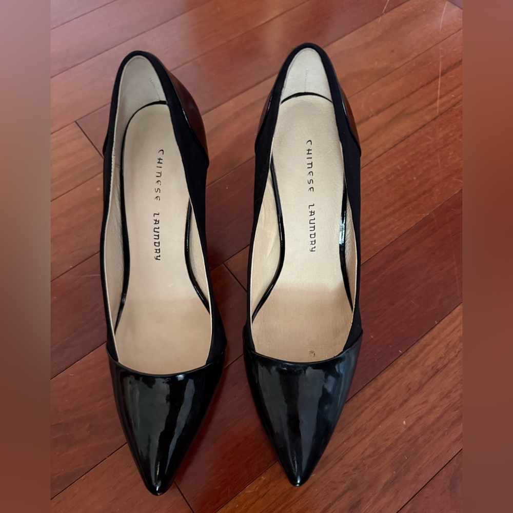 Chinese Laundry Serendipity Black Patent Leather and Suede Women' Shoes Size 10